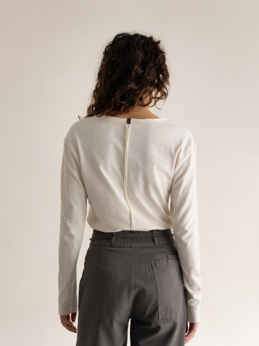 Loose v-neck longsleeves