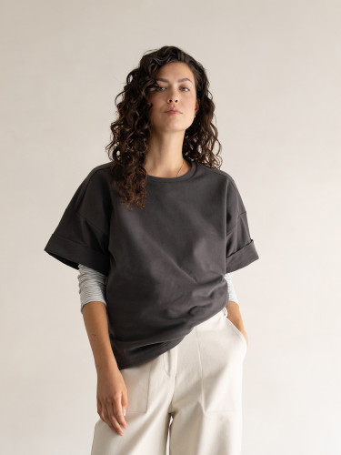 Short sleeve sweat top