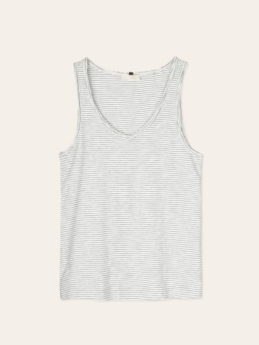 Sleeveless v-neck top